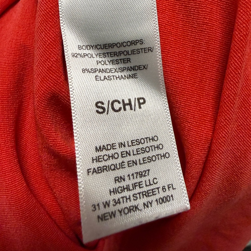 Reebok Women's Bright Red Short Sleeve Tee - Picture 7 of 7